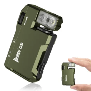 Portable everyday carry flashlight